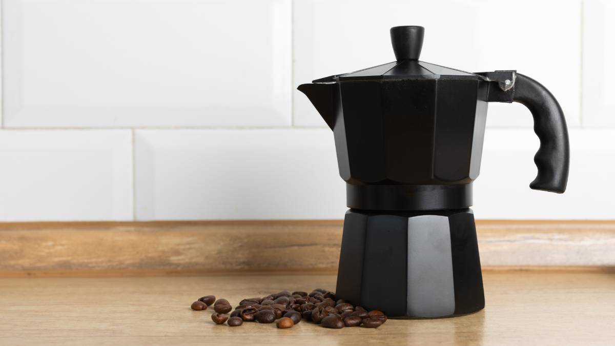 cafeteira italiana preta